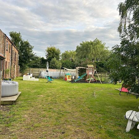 Willow Barn Wisbech Luaran gambar